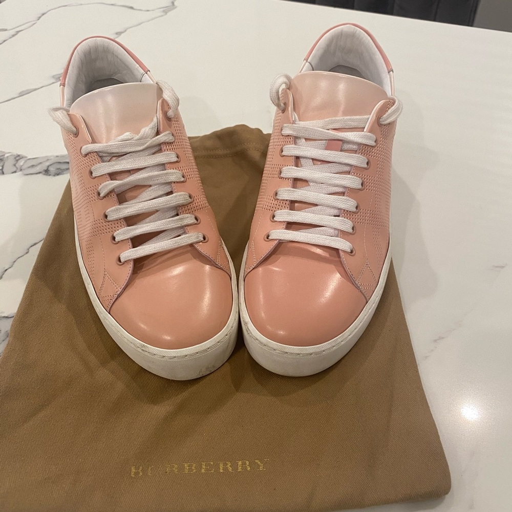 Burberry sneakers